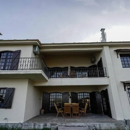 Sonia Rustic Mansion - 5bd 30 Sec Walk To 롯지 아이 아포스톨리